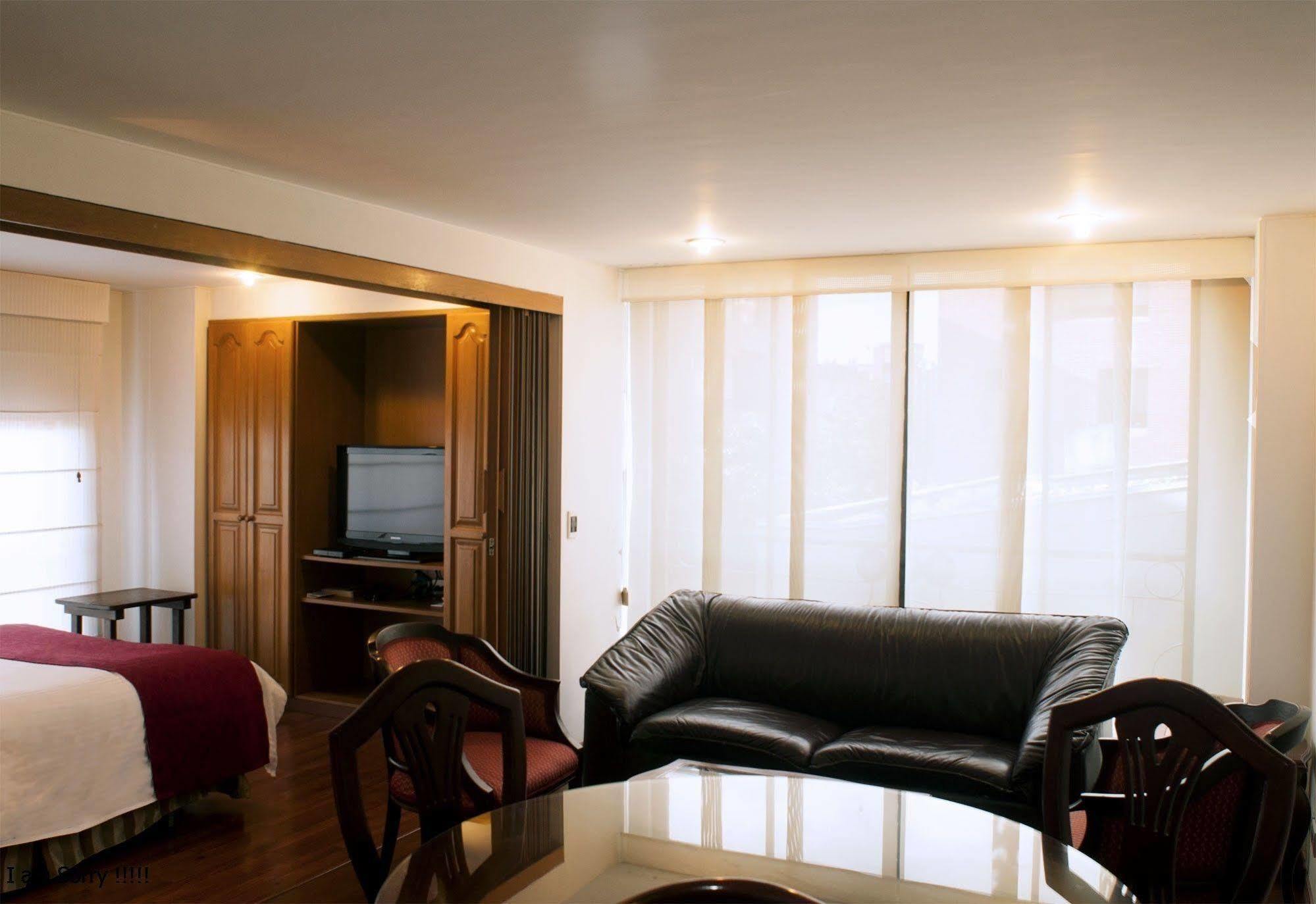 Apartaestudios Los Andes Bogota Exterior photo